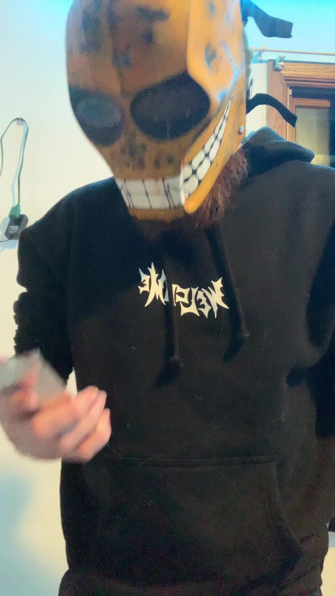 @Smileysnowman11