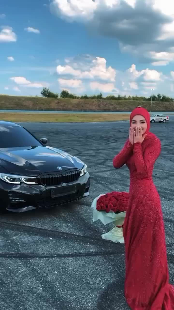 @🖤