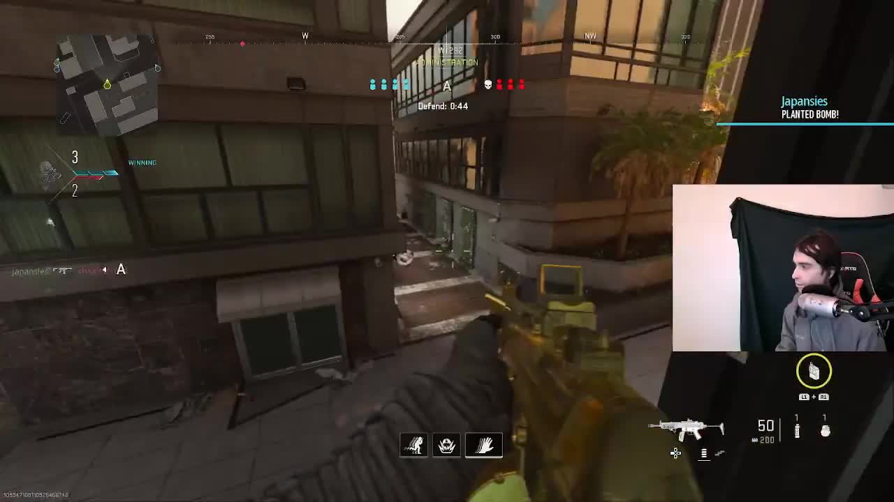 @T