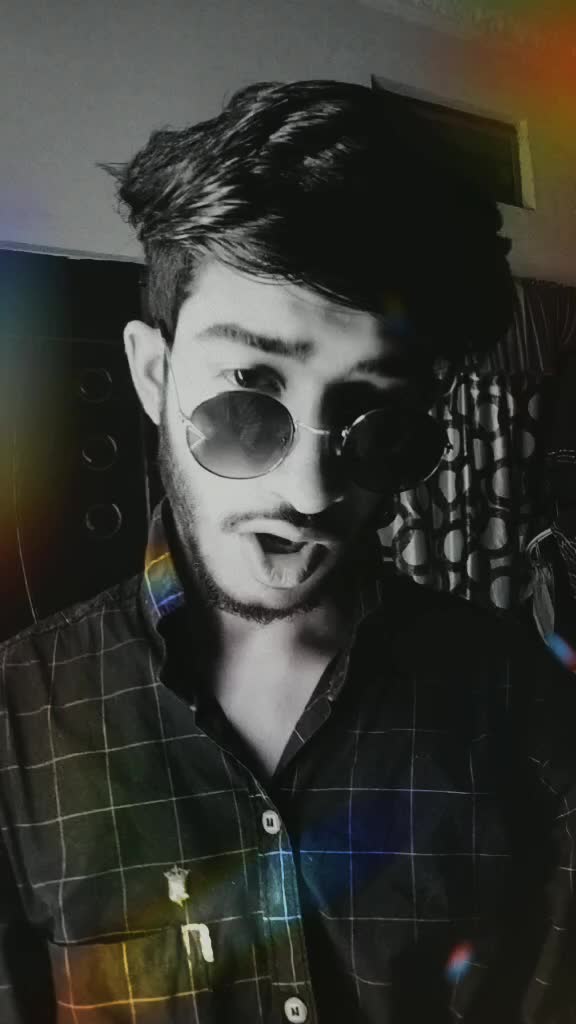 @md Arqumzaki 143 💵🌹🤵👰😘😇?