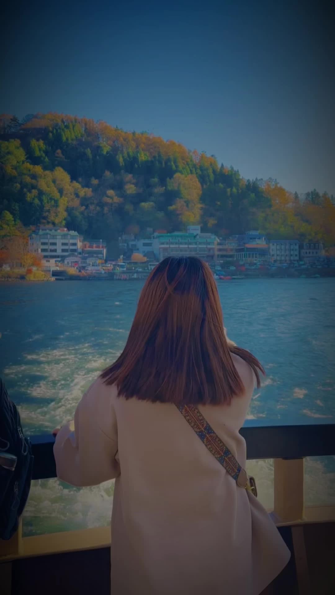 @LEENA🕊