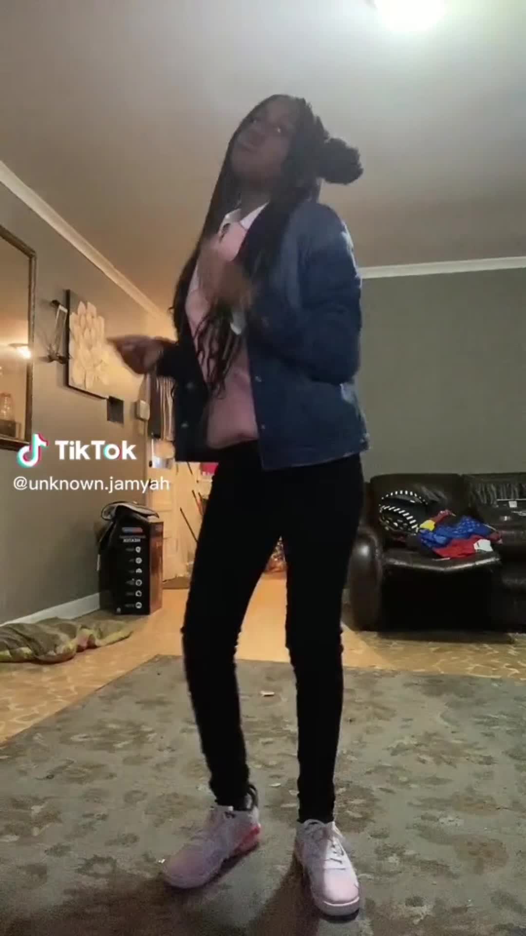 @bubbles spam account 🤫