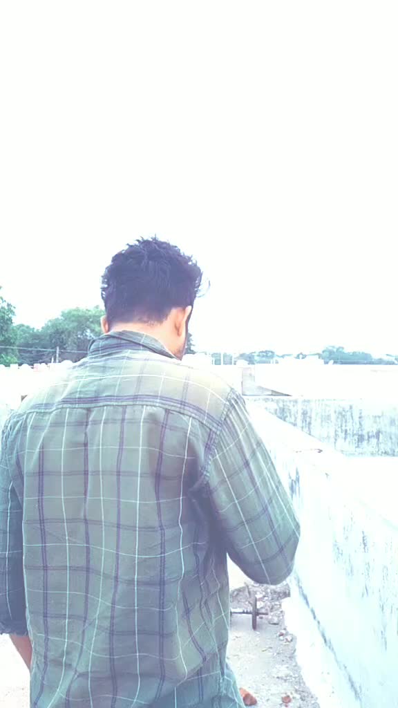 @AkshayTomy