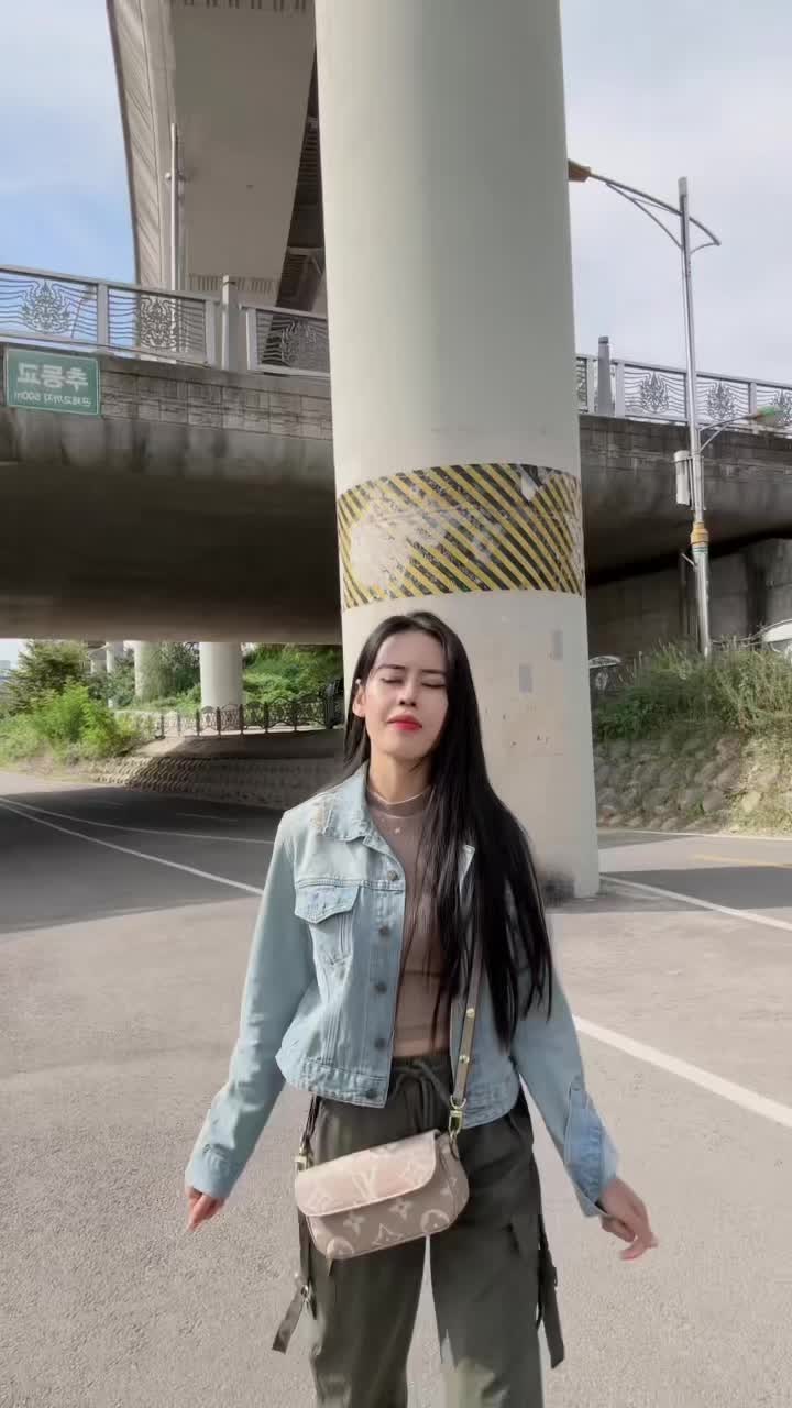 @🧡Srey Neang💞🍀