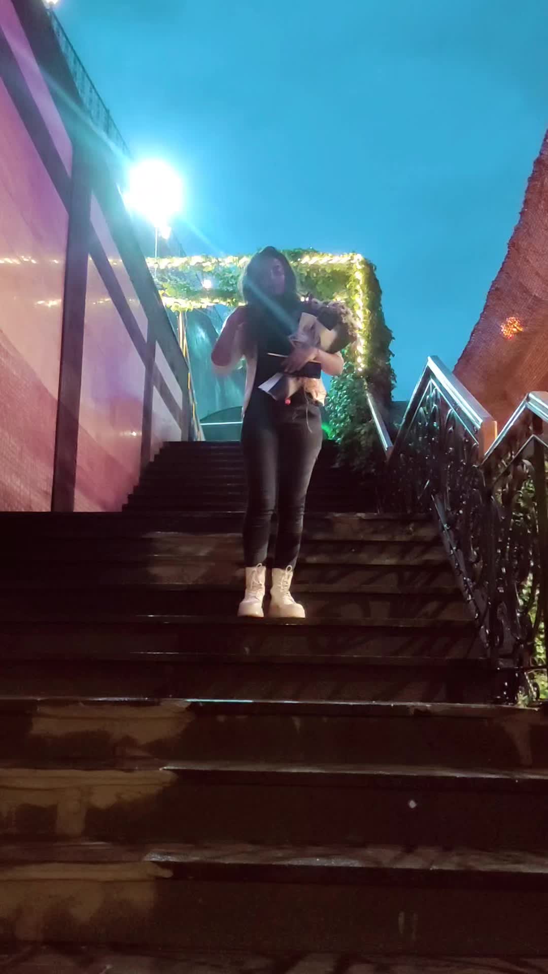 @ÖZLEM TEKEŞ 🖤🖤