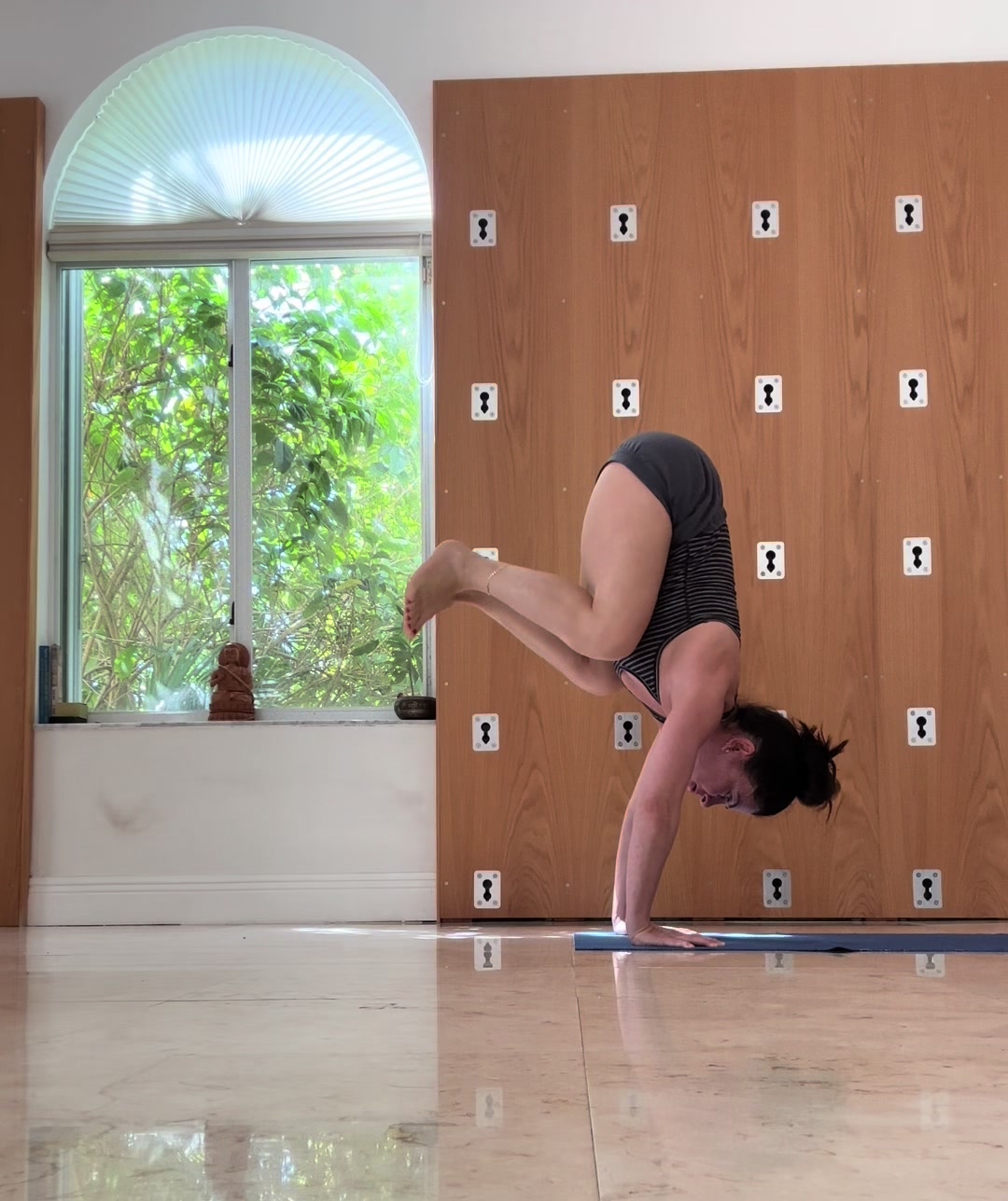 @Nivineyoga