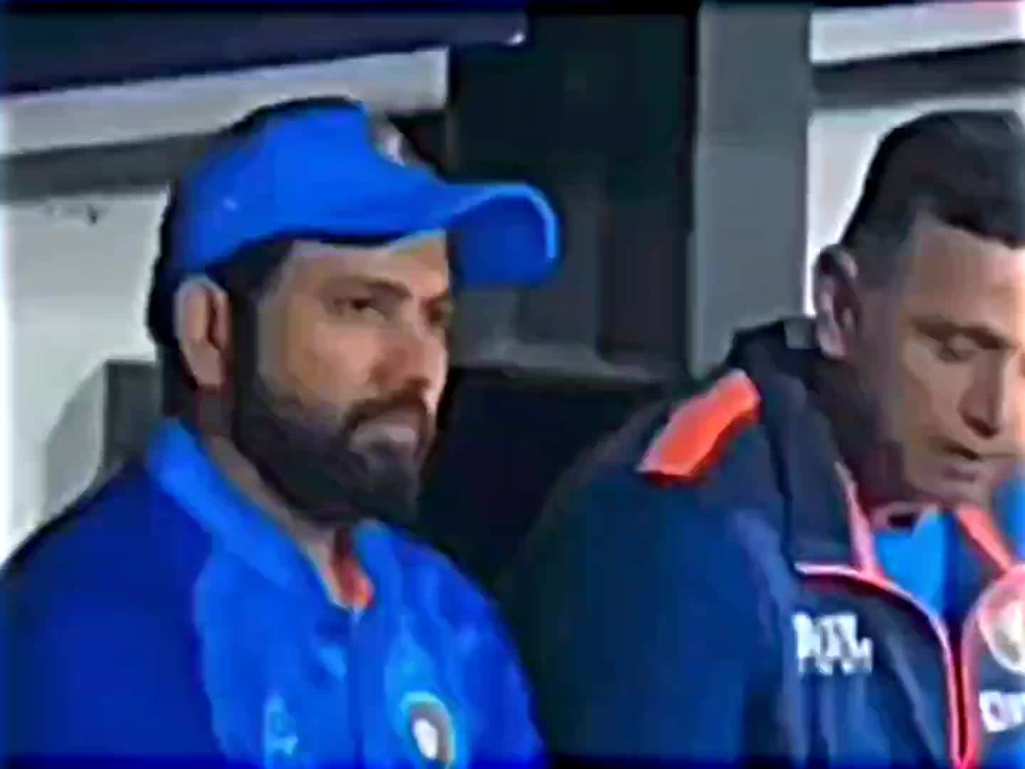 @Dhoni_editz_7