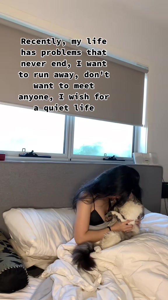 @￴
