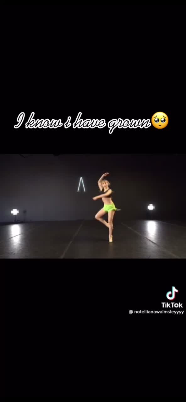 @sunny_elliana