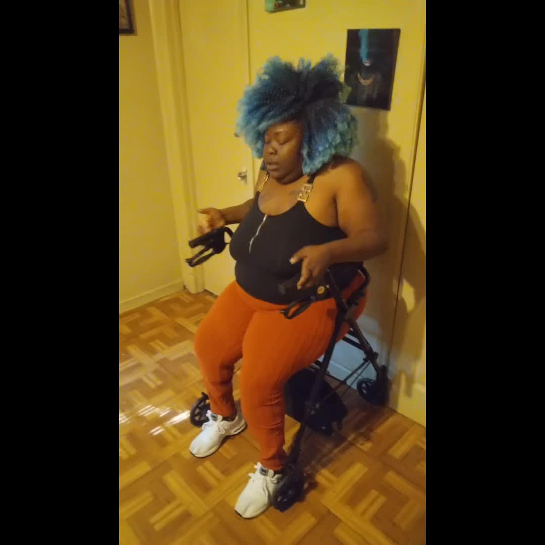 @&iota; sℓ&alpha;үү &omega;&iota;т' cмт 👩🏾&zwj;🦼