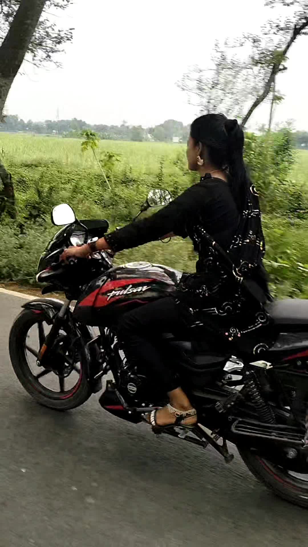 @Rider ℝ𝕚𝕡𝕥𝕚🏍️