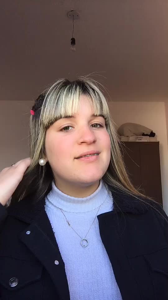 @Abril Modernel
