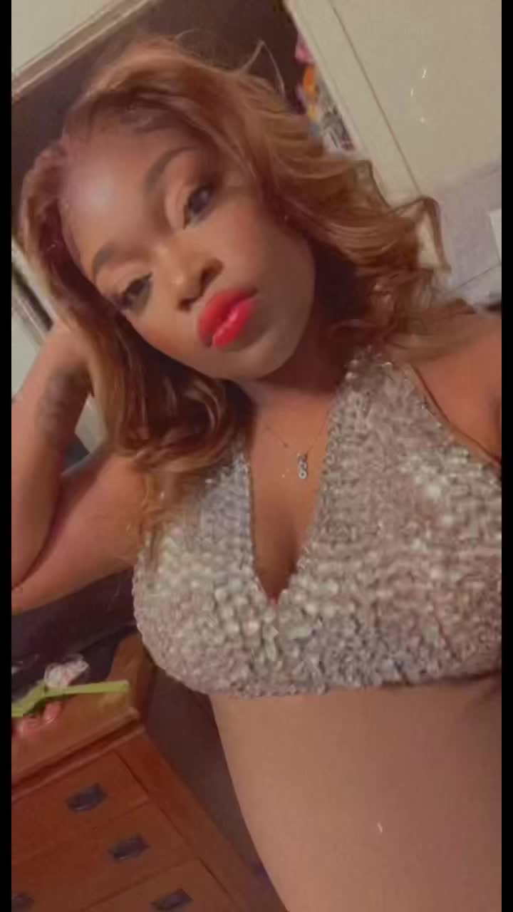 @NeeNeeEarls💋