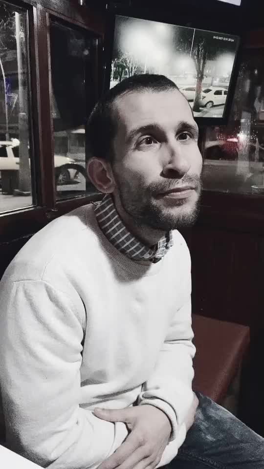 @Tanınmış birisi