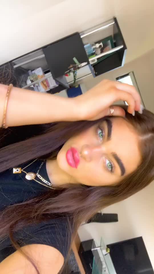 @Queefqueen