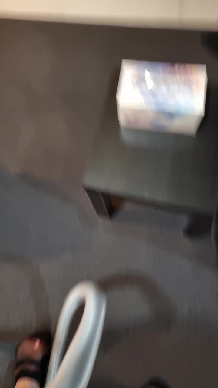 @MontyTheLabradoodle