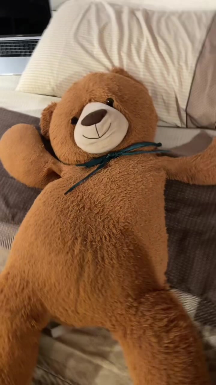@<3