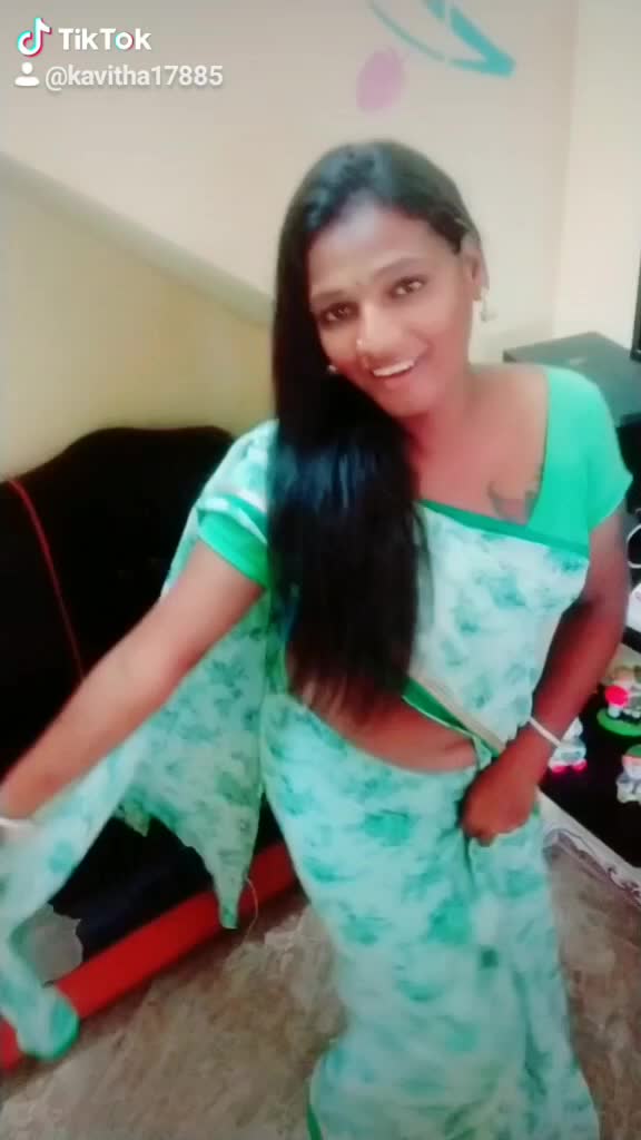 @கிளாமர் கவிதா