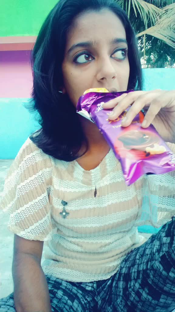 @S_h_i_l_n_a♥