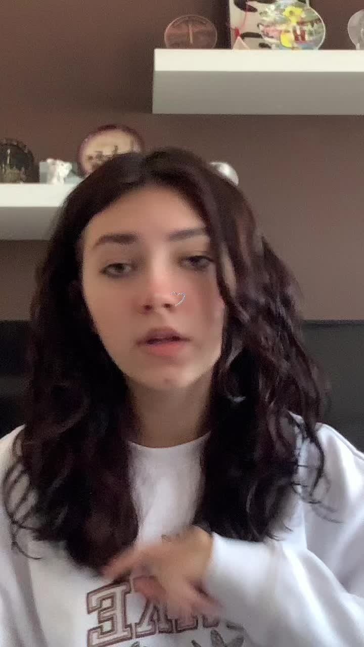 @linaavel