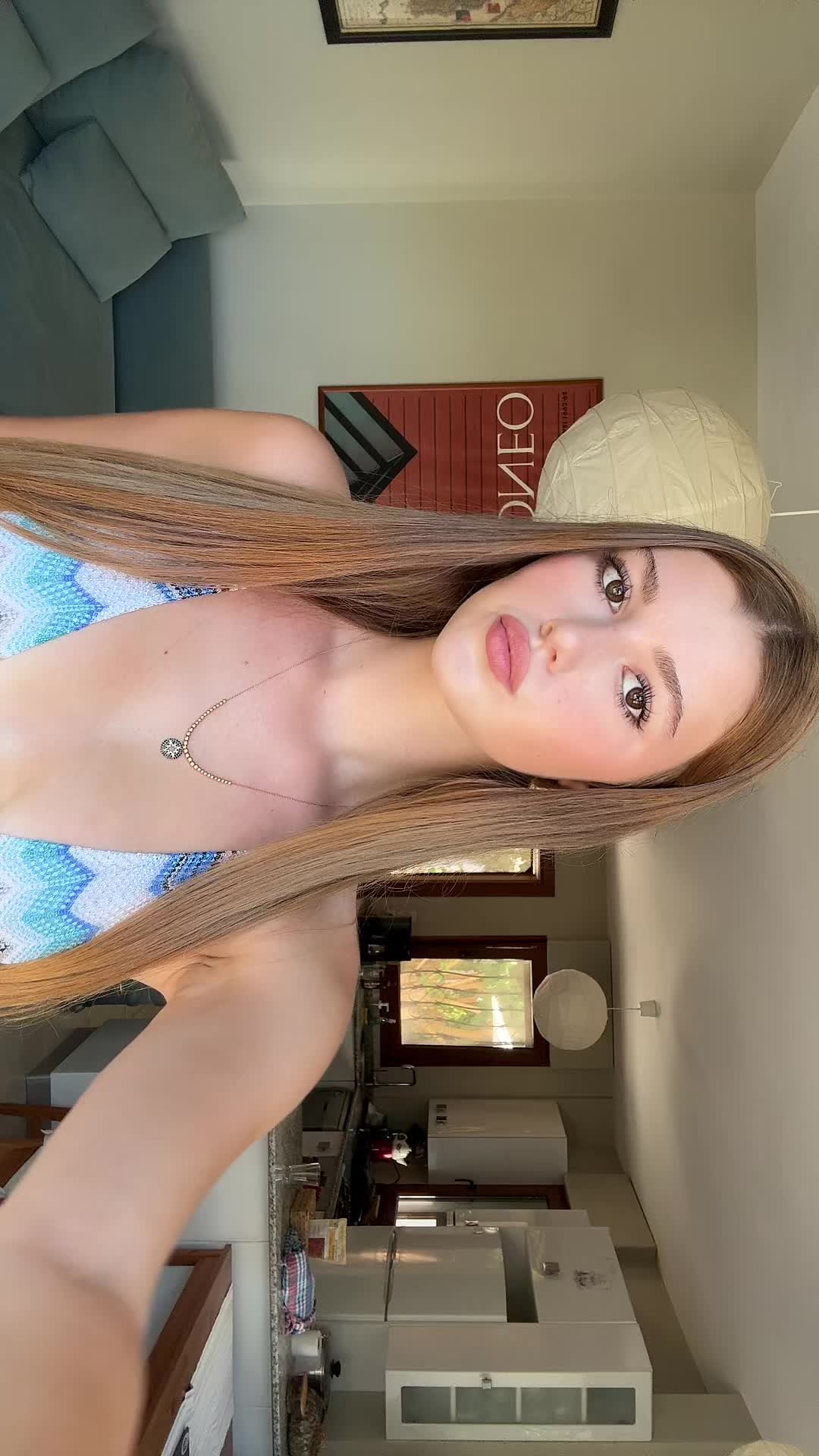 @elaaa