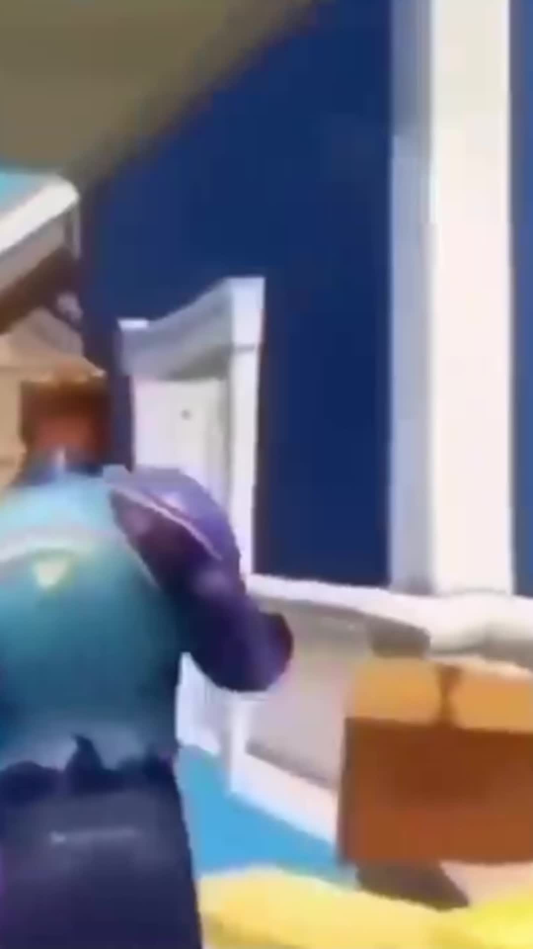 @ViralHumorHub