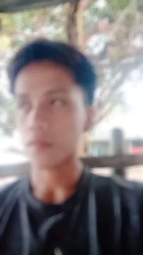 @P ai n :{