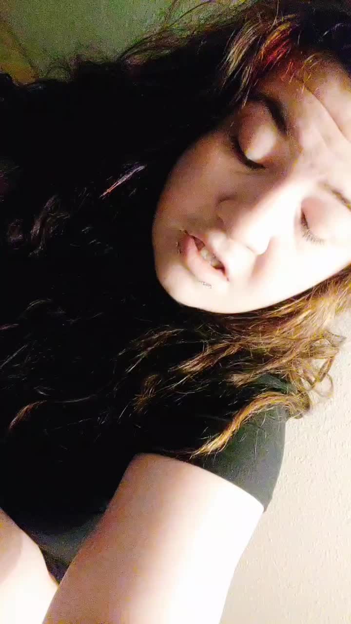 @alilwiggle