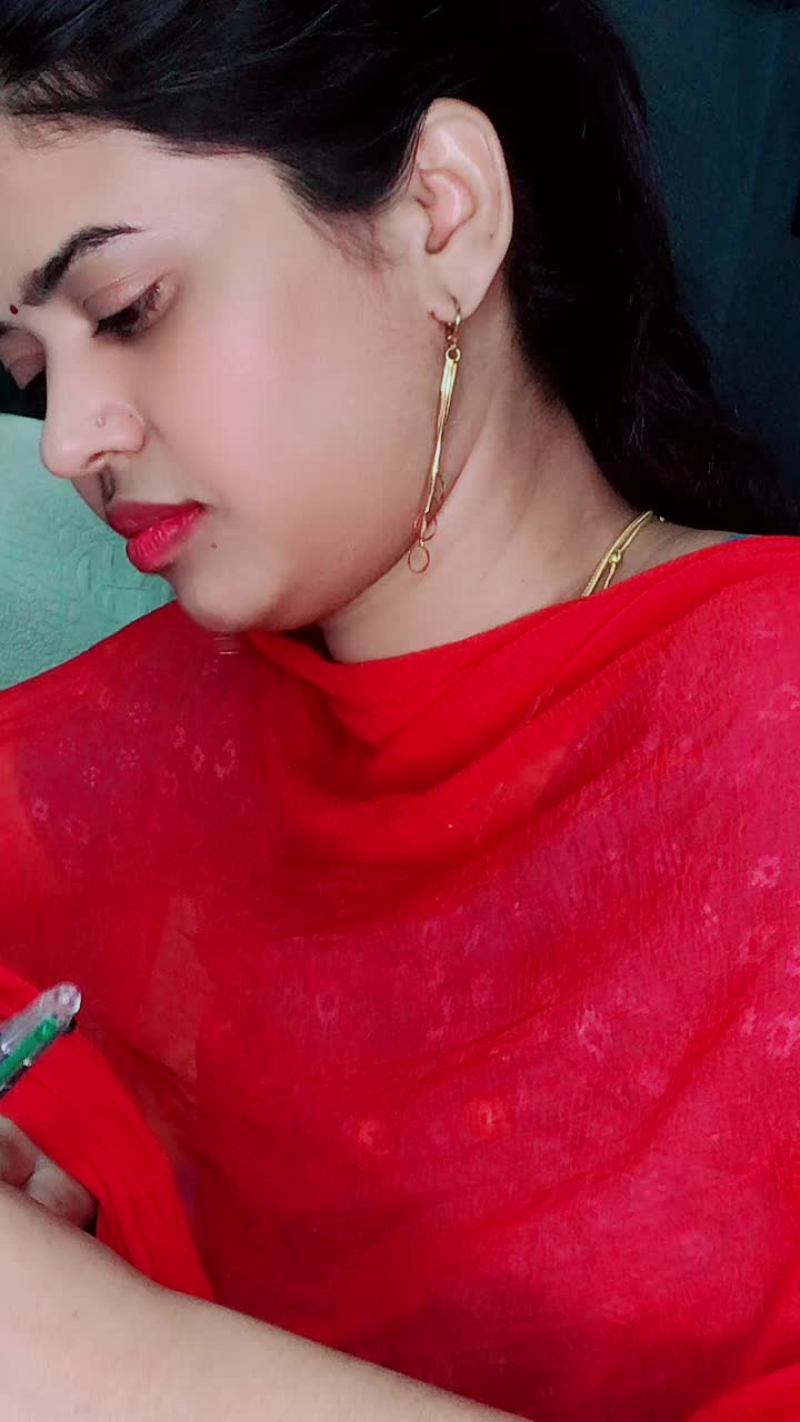 @tharaka Sweet girl😜😜😍