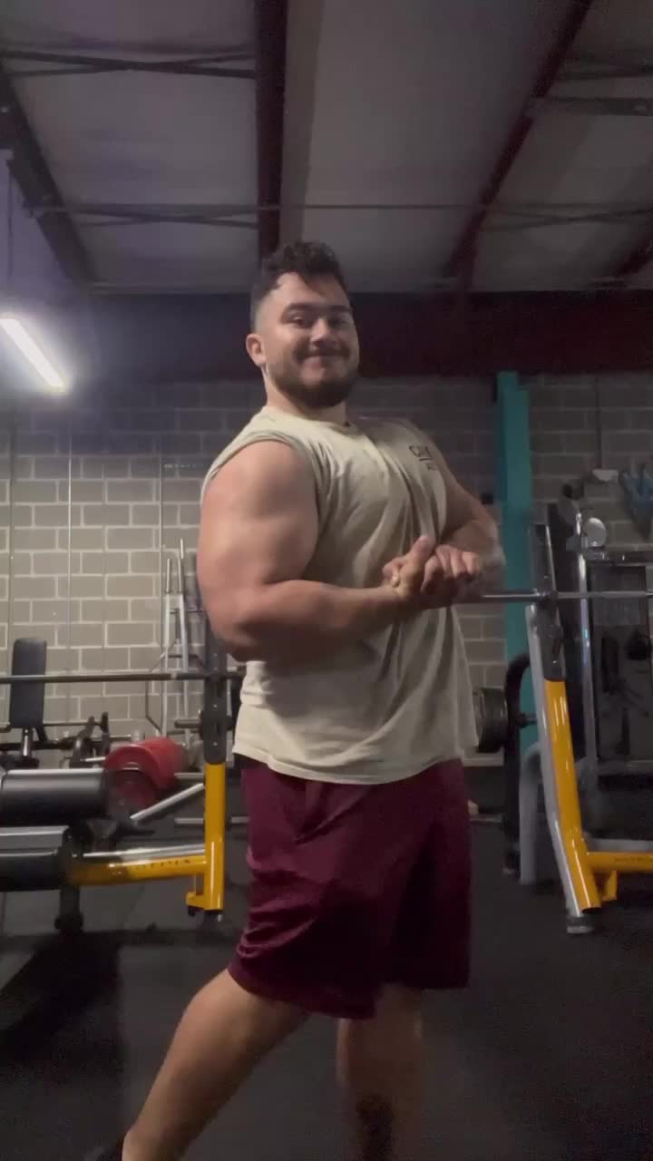 @PapaBigThighs