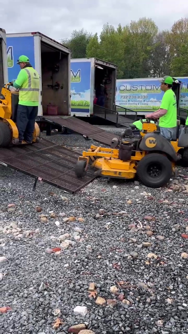 @Custom Landscaping NJ