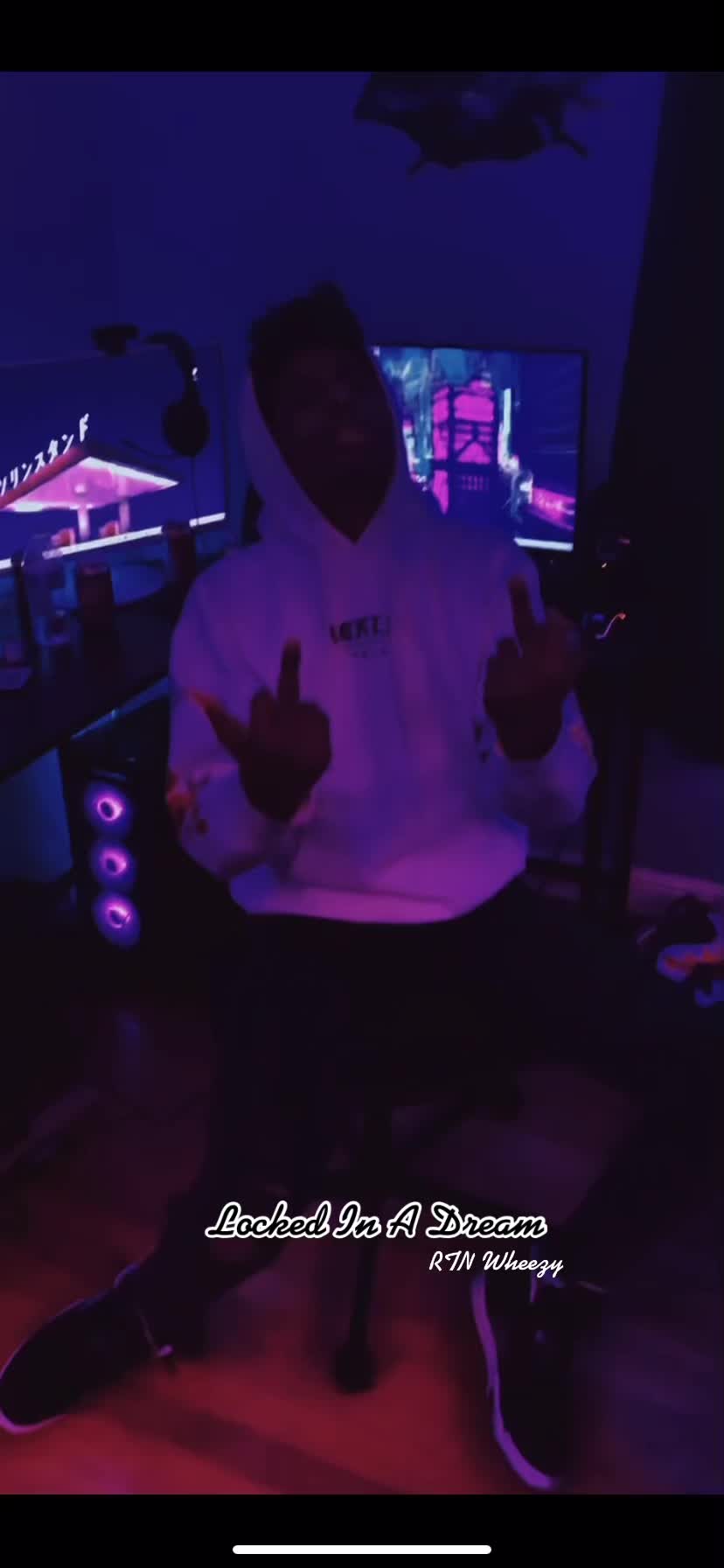@Wheezy💯