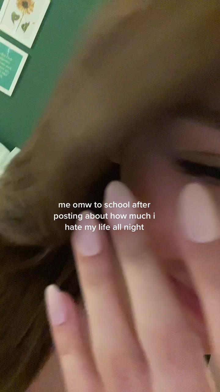 @🙇♀️
