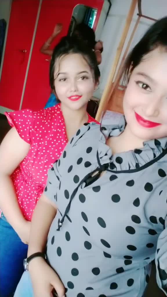 @AnishaDasAnishaDas