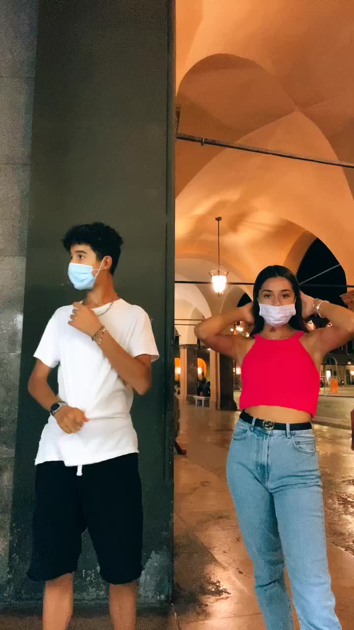 @Sofia🦑