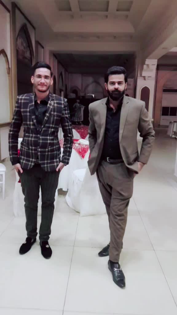 @khana zada ❤🖤