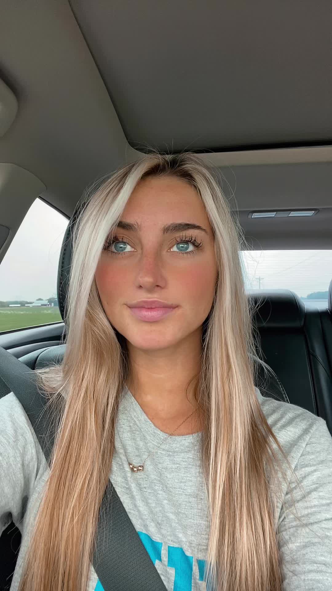 @Lj:)