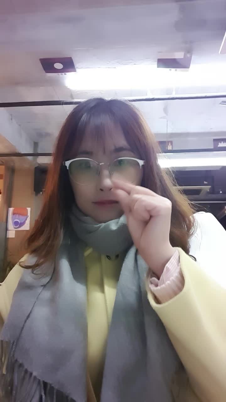 @Hellen현아❤