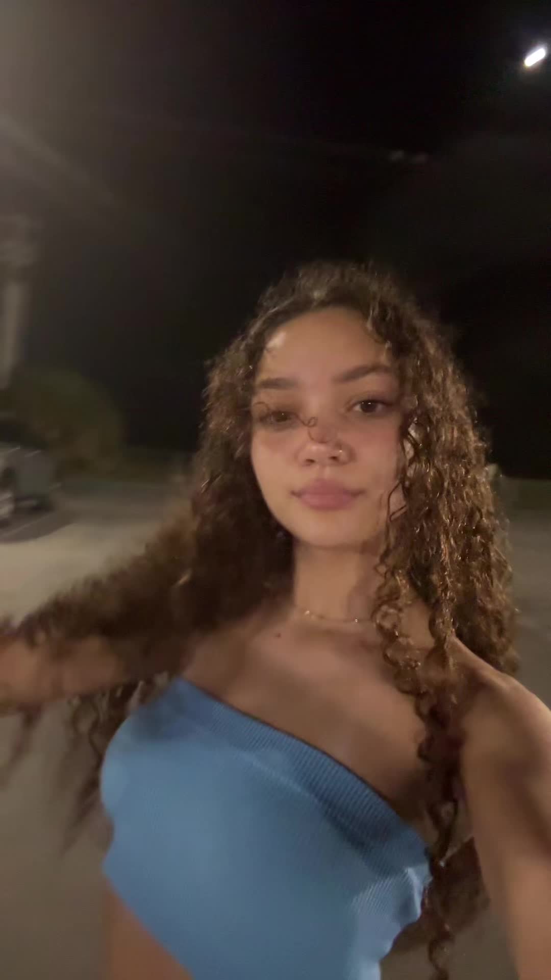 @arilynn