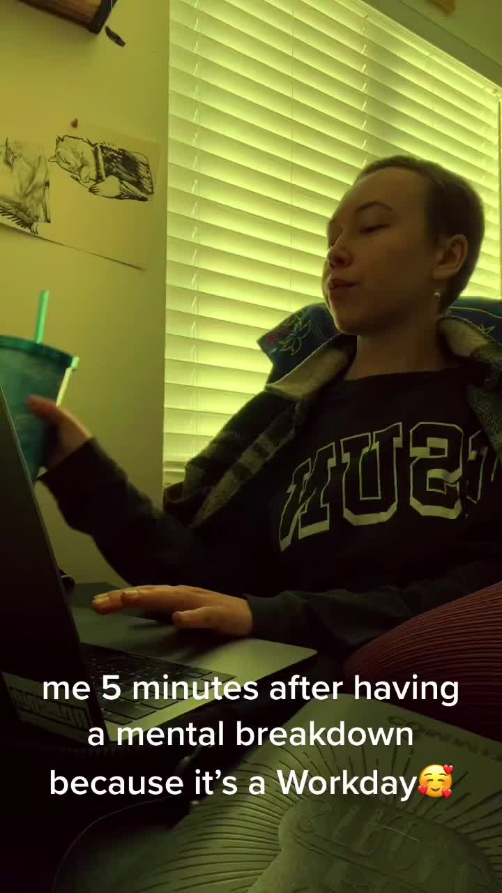 @angstygrandma_