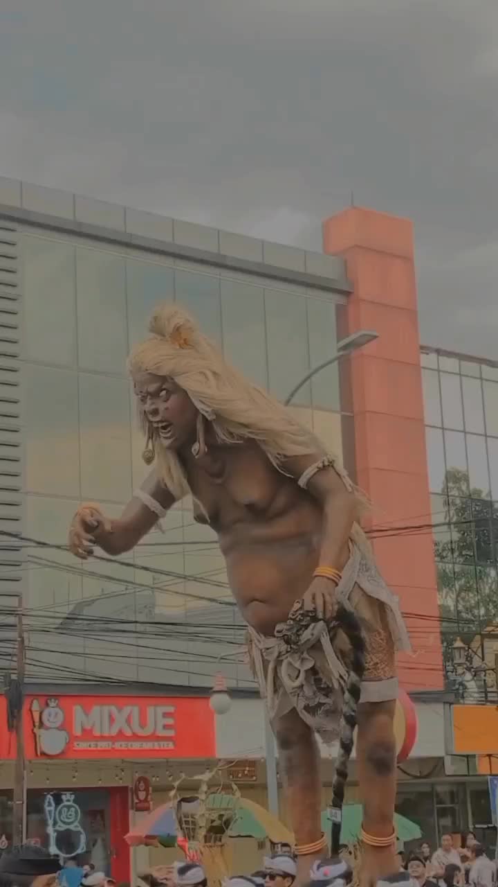 @Ni Komang Yunitri Le