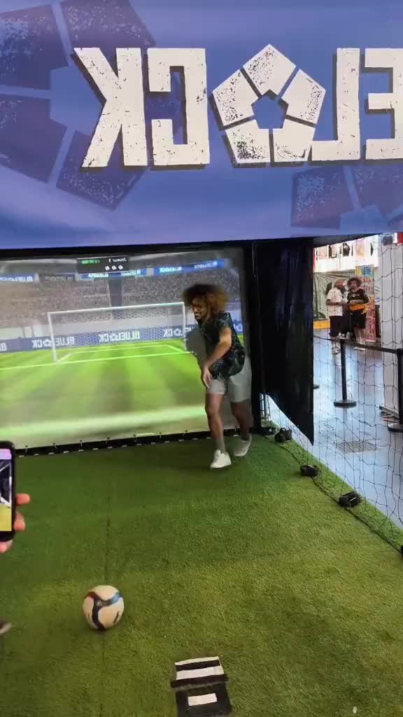 @M10 CR7