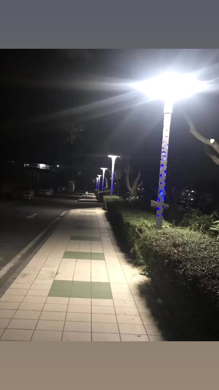 @HIGHLUX_SolarLedLighting