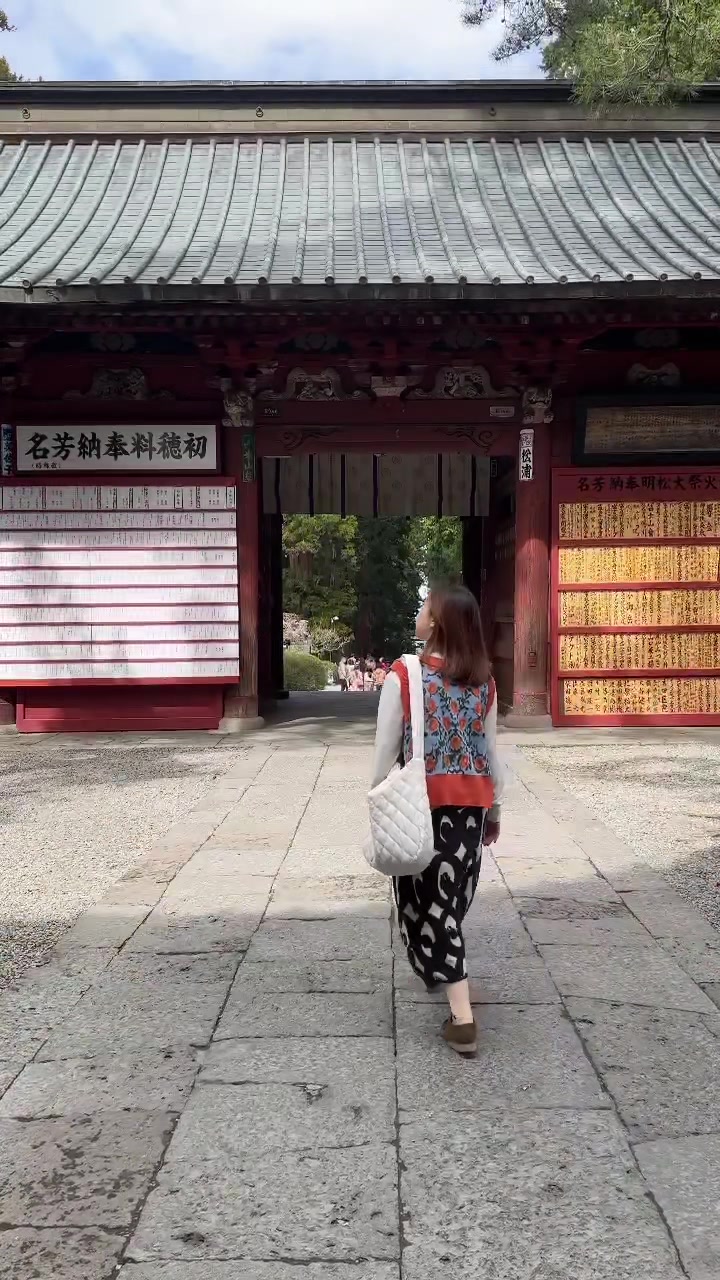 @Ninsrikiatden