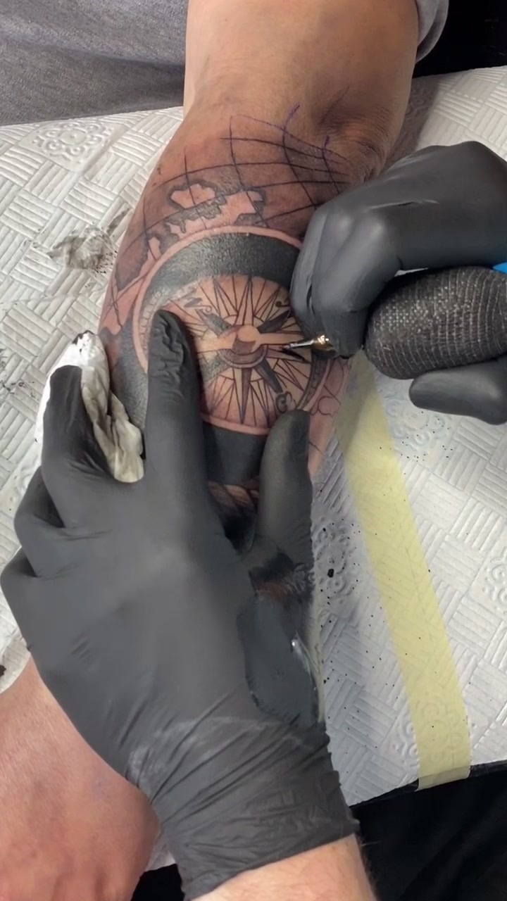 @Opium Tattoo Toruń