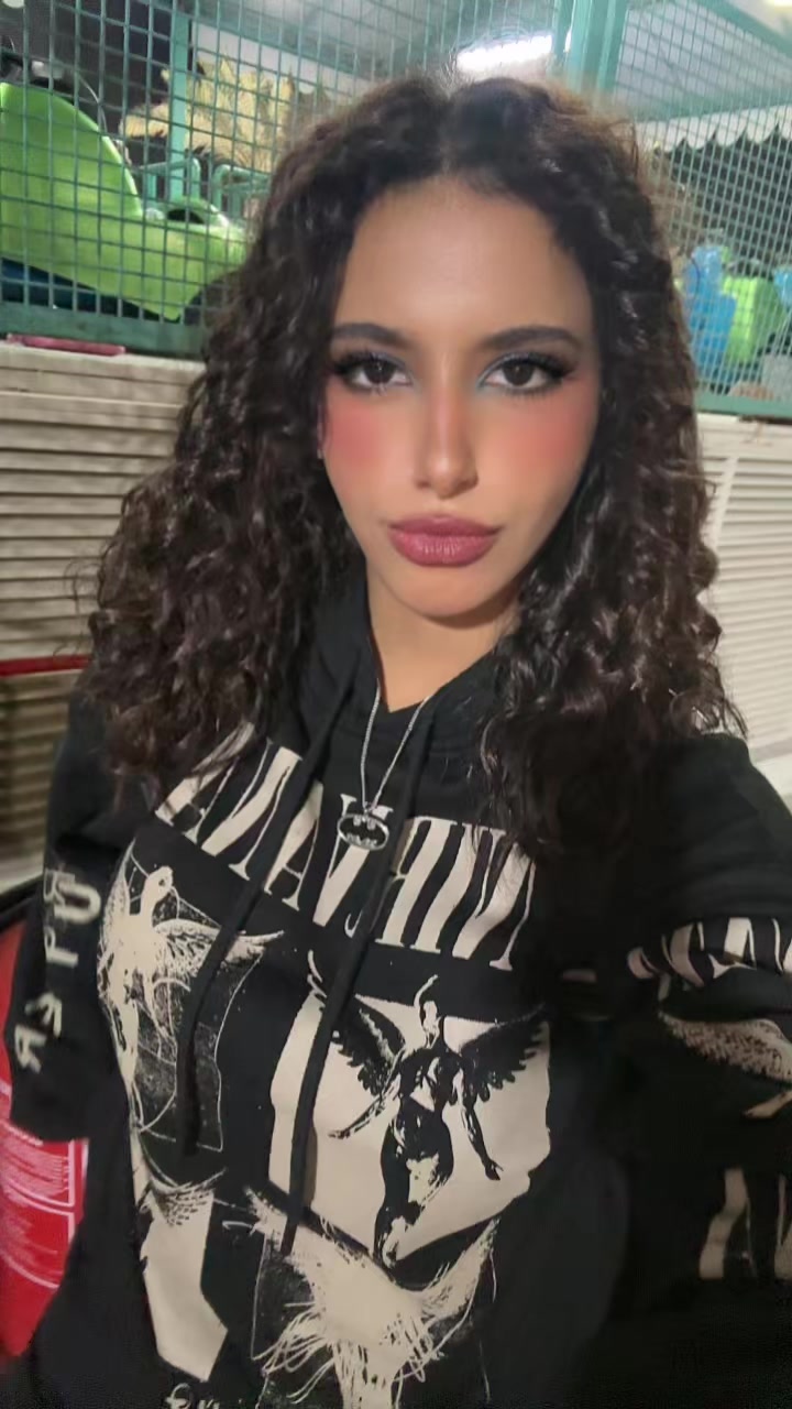 @لين