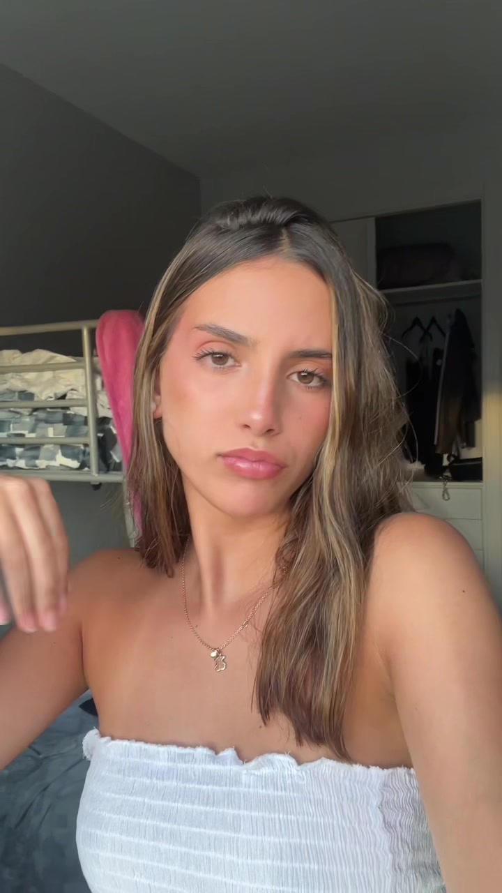 @violetalpzz
