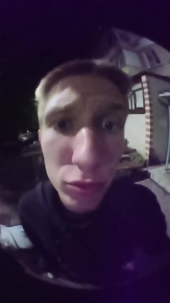@Артёмчик