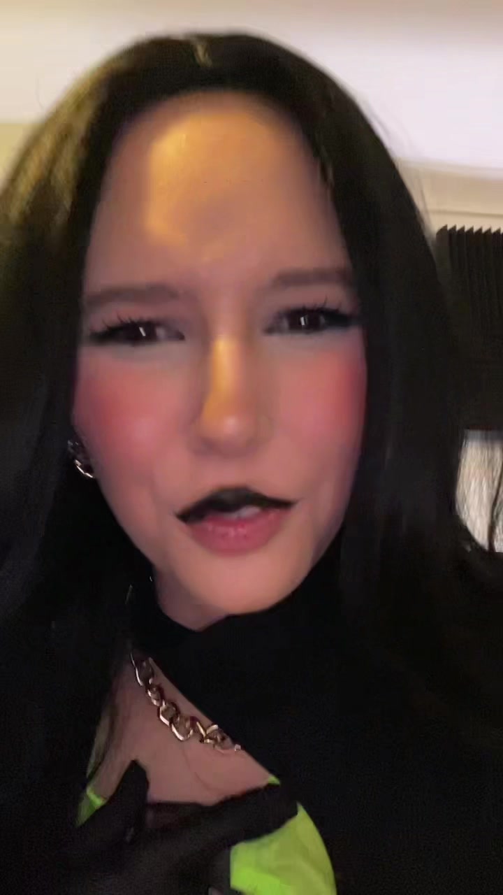 @Chloe-Marie