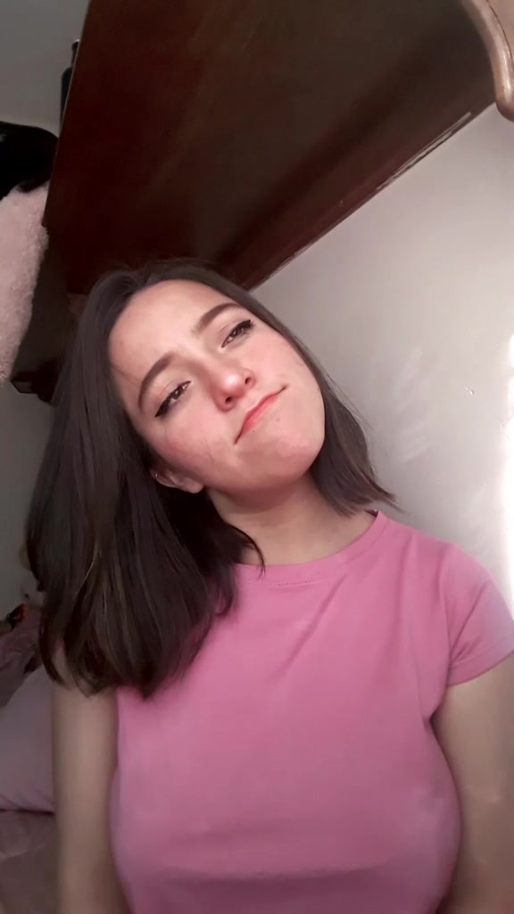 @Marianaaa.